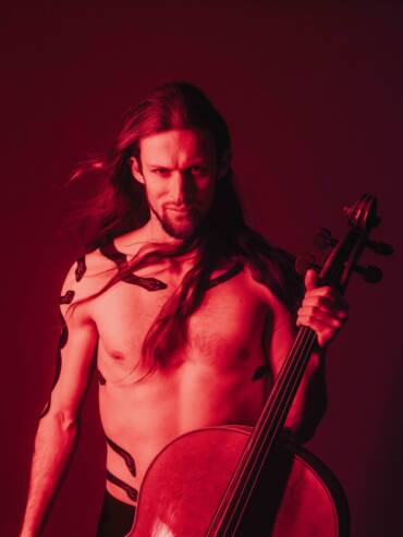 Raphael Weinroth-Browne: Lifeblood